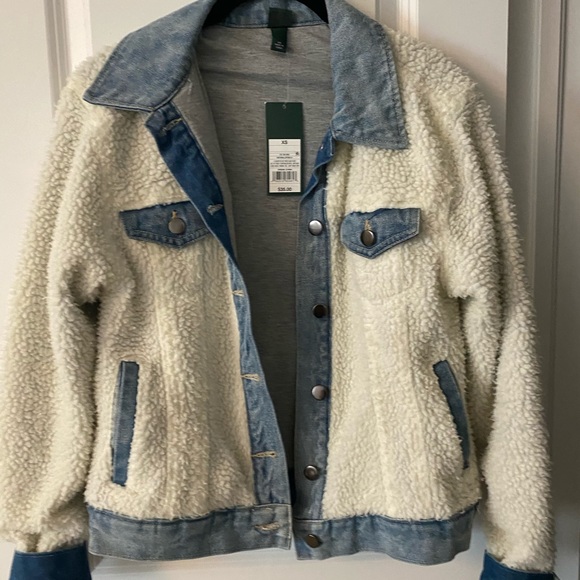 New SHERPA DENIM JACKET - Picture 2 of 4